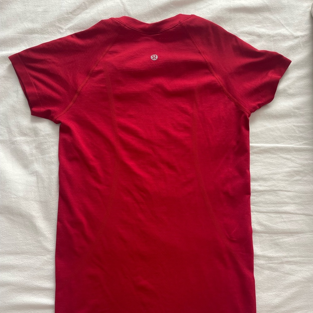 lululemon short sleeve swiftly